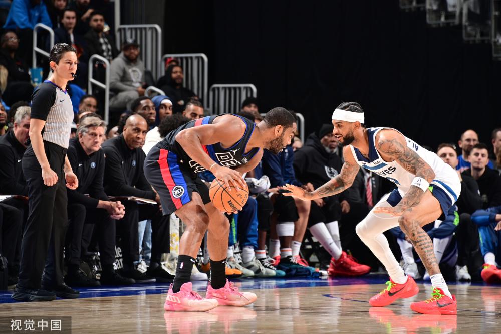 观众席上无 观众席上无